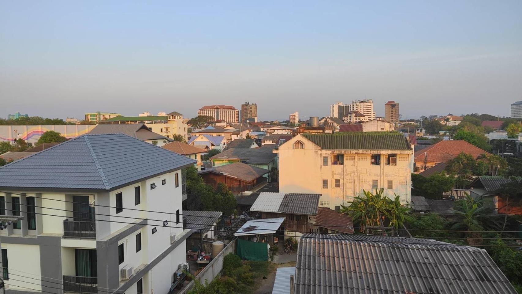 Laph Kham House Aparthotel เชียงใหม่ ภายนอก รูปภาพ