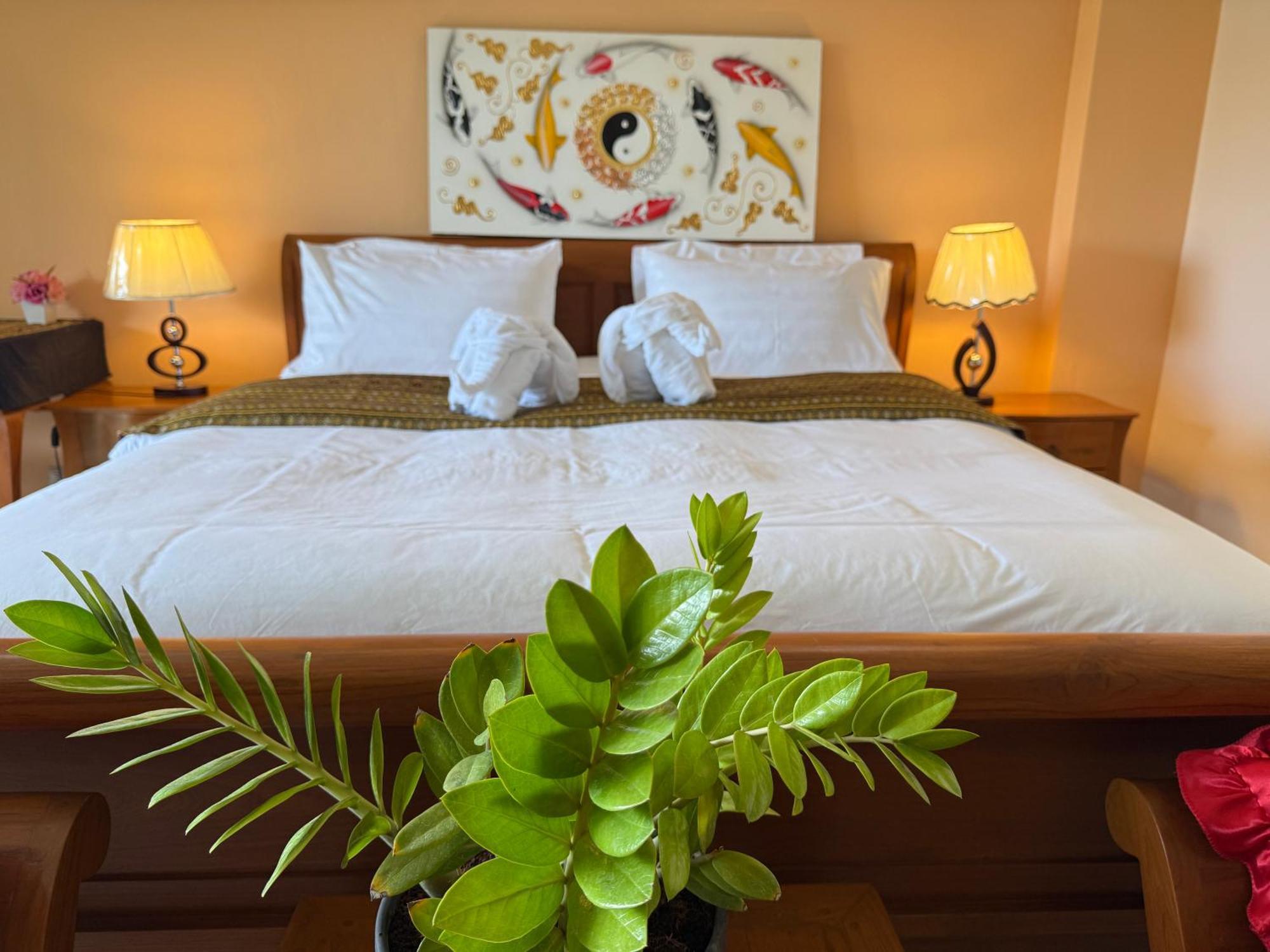 Laph Kham House Aparthotel เชียงใหม่ ภายนอก รูปภาพ