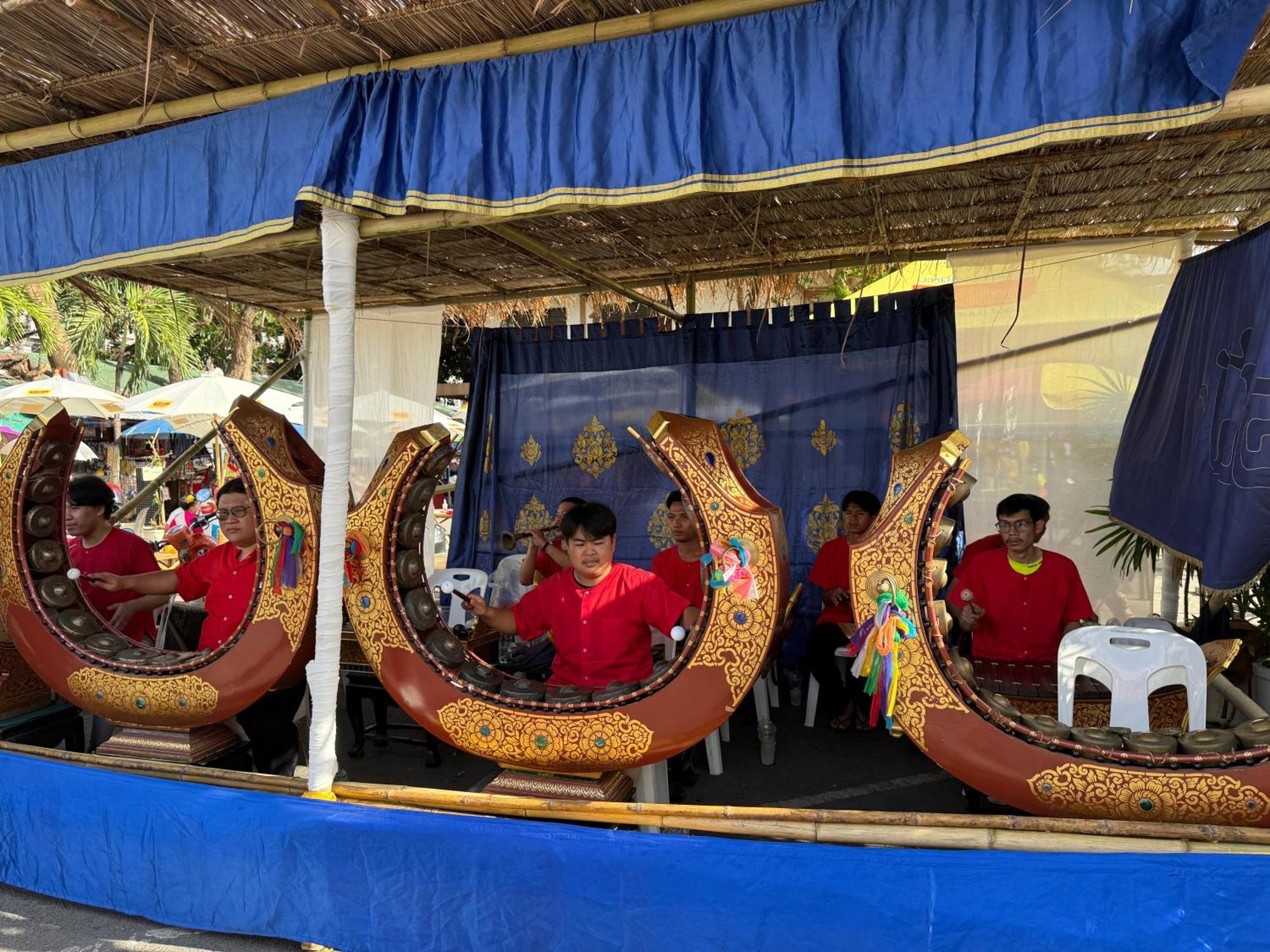 Laph Kham House Aparthotel เชียงใหม่ ภายนอก รูปภาพ